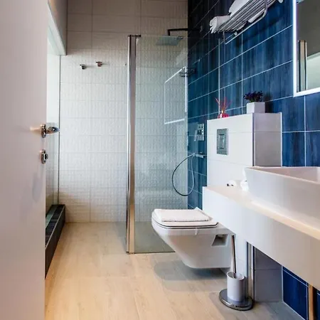Villa Blue Hill * Kaštel Stari
