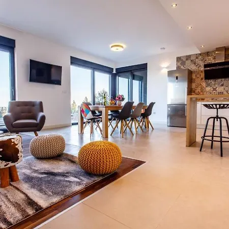 Villa Blue Hill Kaštel Stari